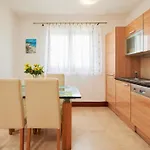 Clementin Apartament Slatine